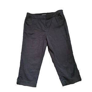 Counterparts Ladies Size 14 Black Flat Front Capri Pants with Pockets